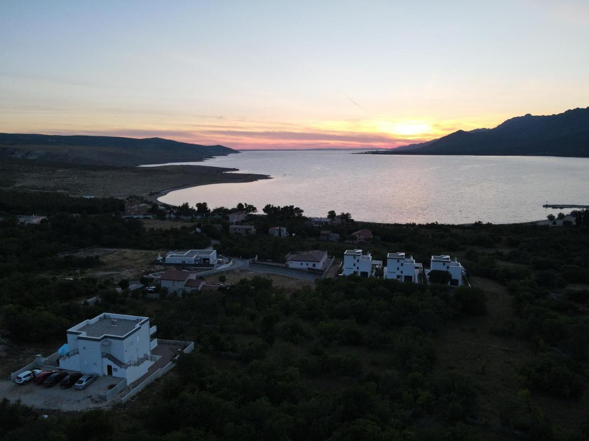 Apartments Bonaca Рованьска Екстер'єр фото